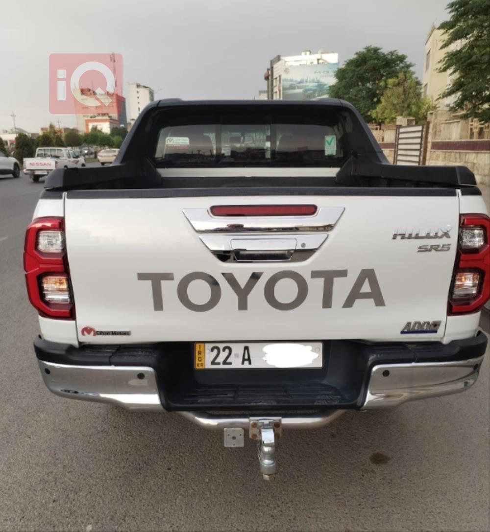 تويوتا هايلوكس